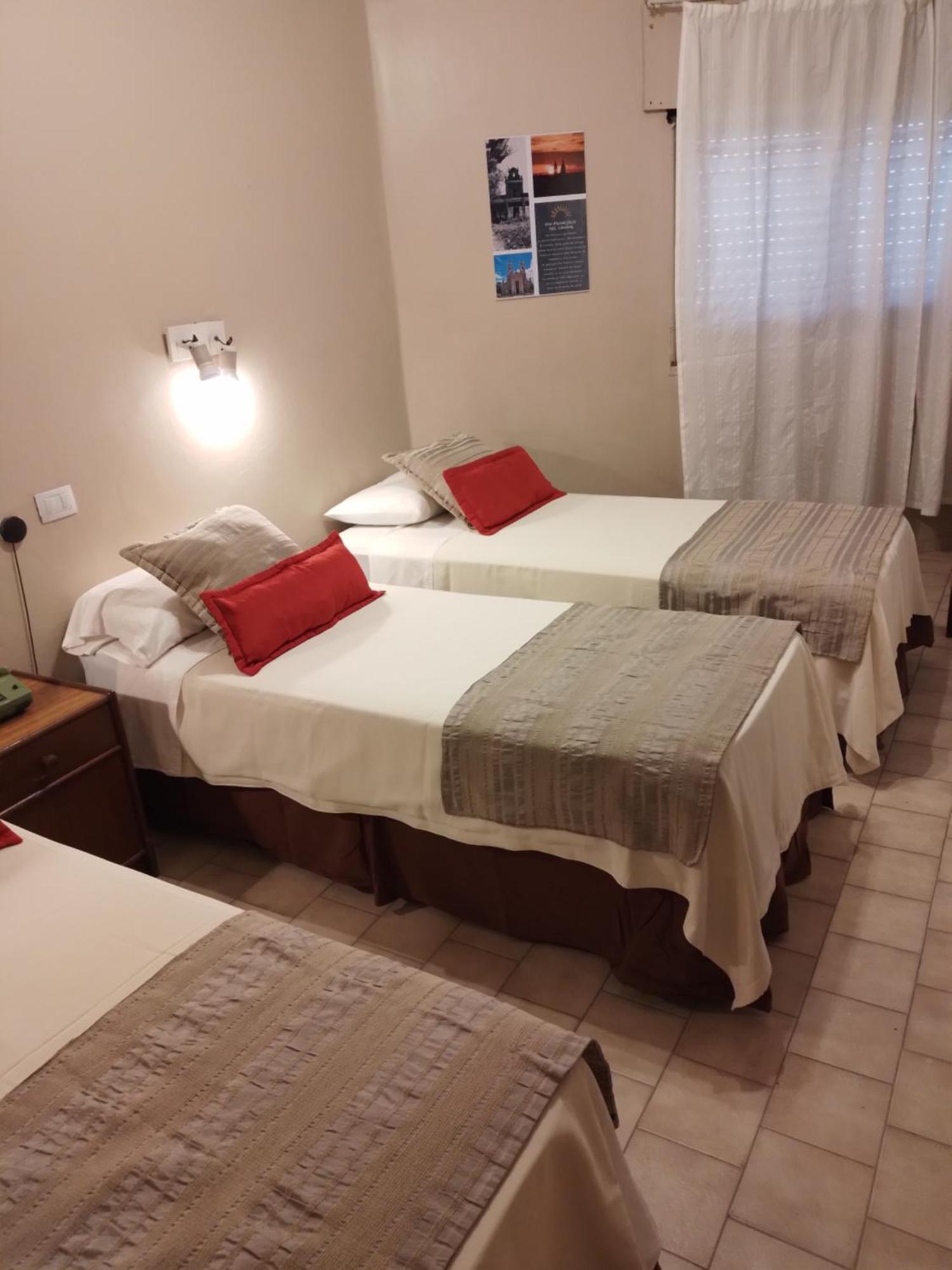 Camino Real Hotel Cordova Esterno foto