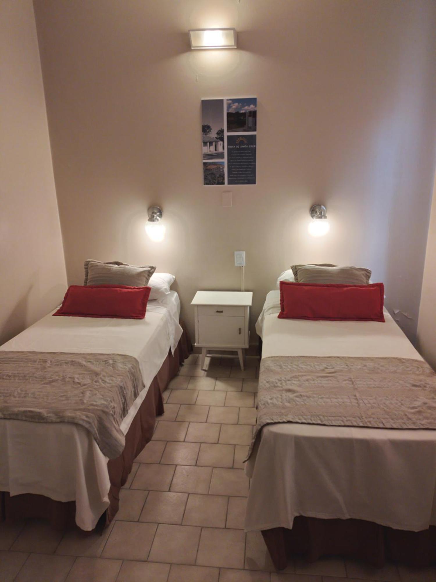 Camino Real Hotel Cordova Esterno foto
